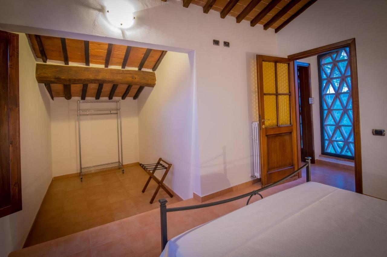 Ulivo-Chianti Charming Flat With Private Parking! Appartement Asciano Buitenkant foto